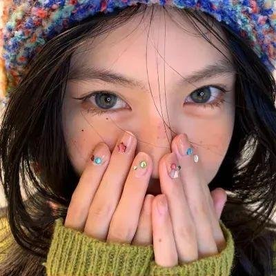 这个男人有点色